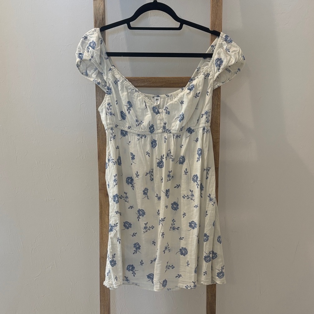 BP Blue Floral Buttoned Top